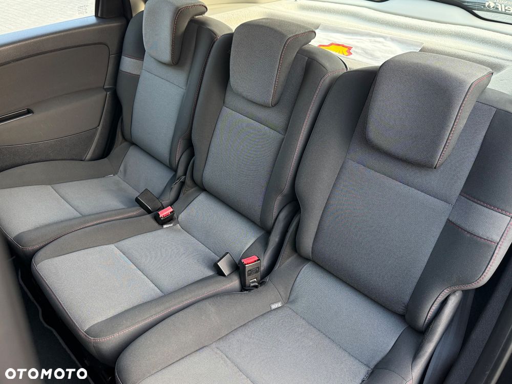Renault Scenic 1.5 dCi Bose - 14