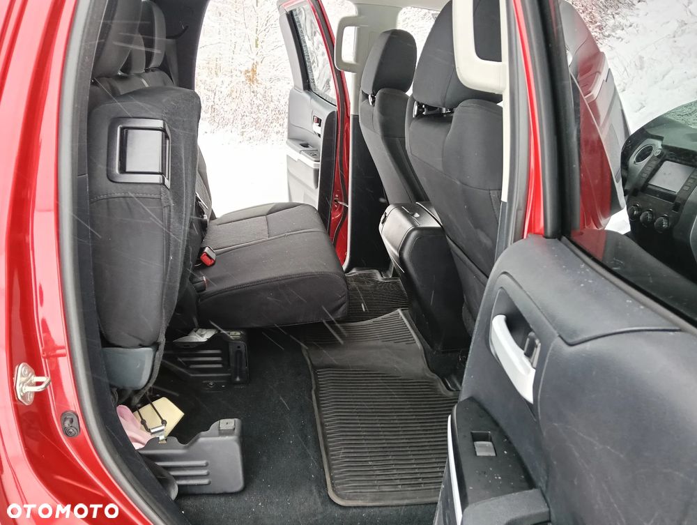 Toyota Tundra 5.7 4x4 Double Cab SR5 - 18