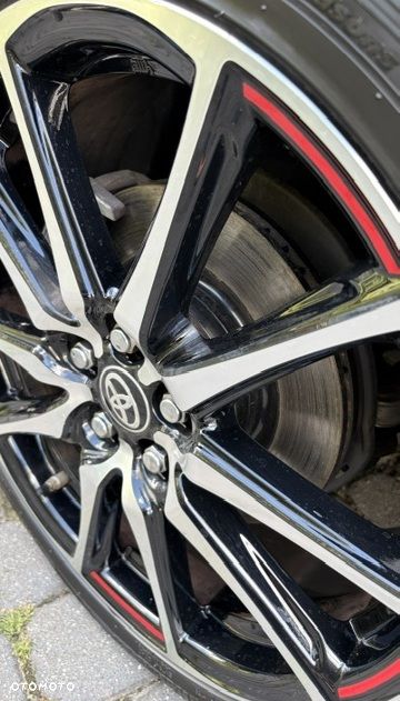 Toyota Yaris Hybrid 1.5 GR Sport - 20