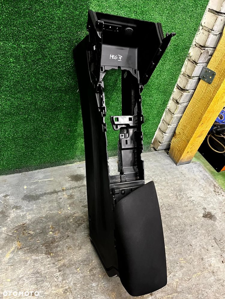 RENAULT MEGANE IV TUNEL ŚRODKOWY PODŁOKIETNIK SCHOWEK EUROPA - 3