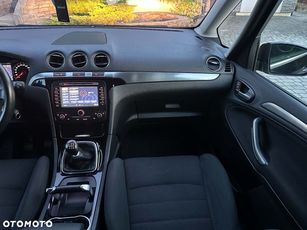 Ford Galaxy 2.0 TDCi Titanium - 27