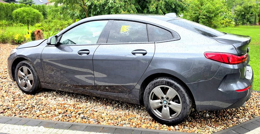 BMW Seria 2 216d - 11