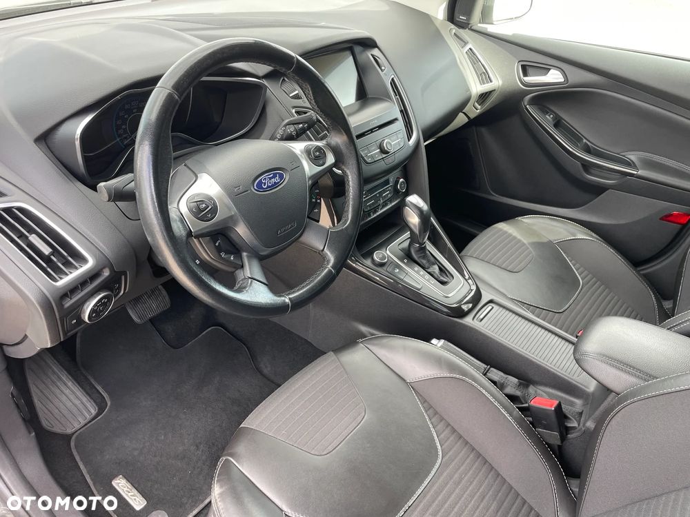 Ford Focus - 17