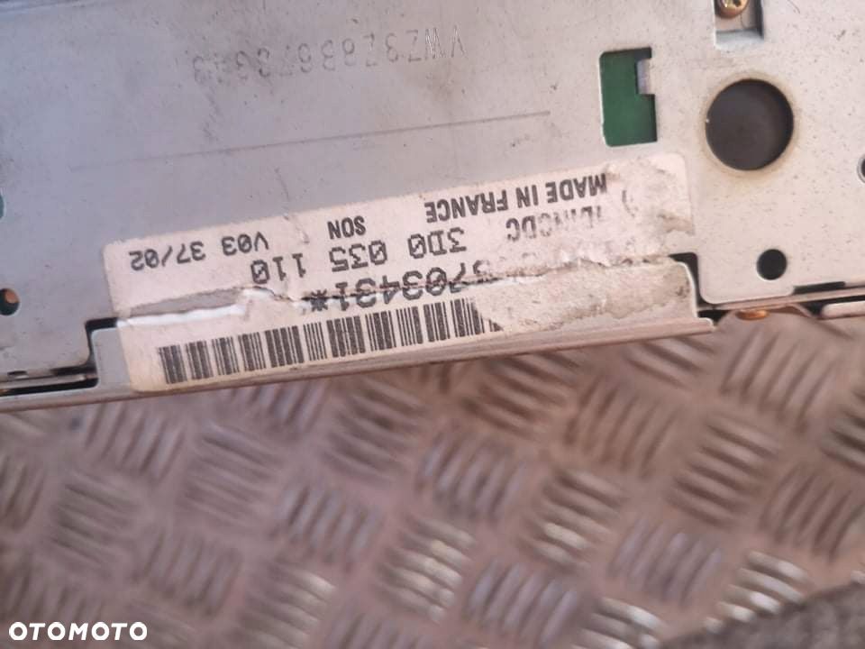 VW PHAETON ZMIENIARKA PŁYT CD 3D0035110 - 2