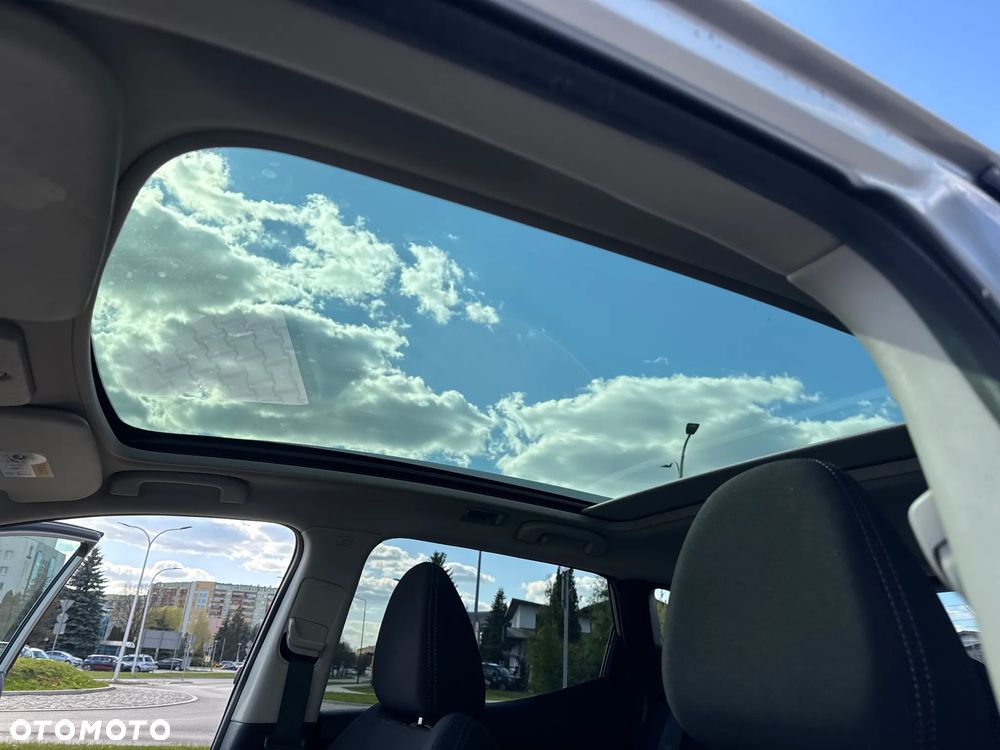 Nissan Qashqai 1.3 DIG-T N-Connecta - 21