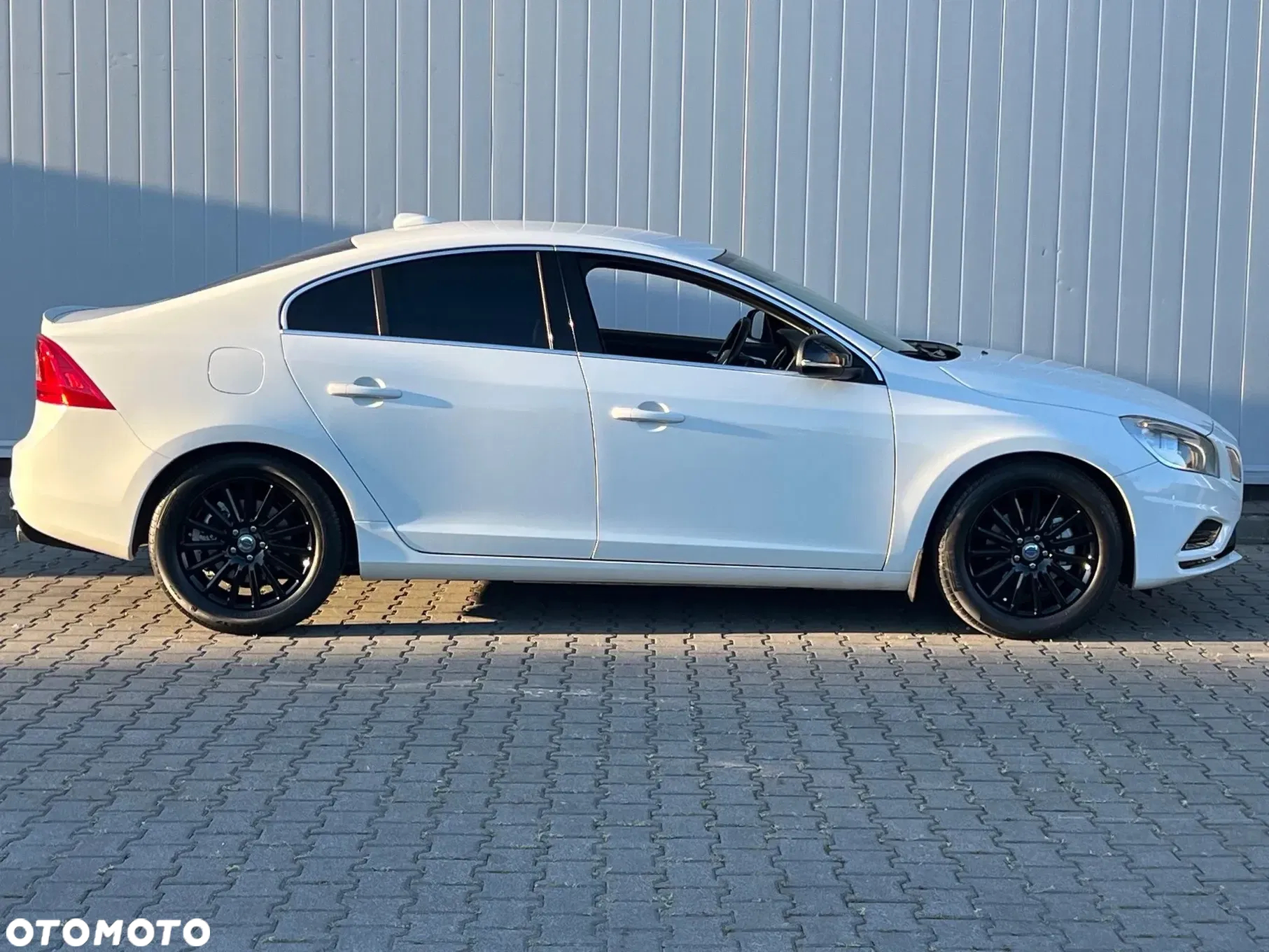 Volvo S60 D5 R-Design Summum - 15