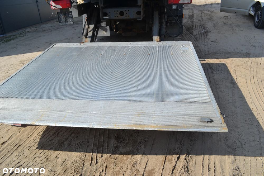 WINDA ALUMINIOWA BAR UDZWIG 2 t SZER. 2.49 WYS. 235 cm - 4