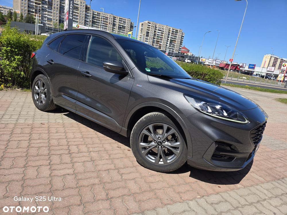 Ford Kuga 1.5 EcoBoost ST-LINE - 21