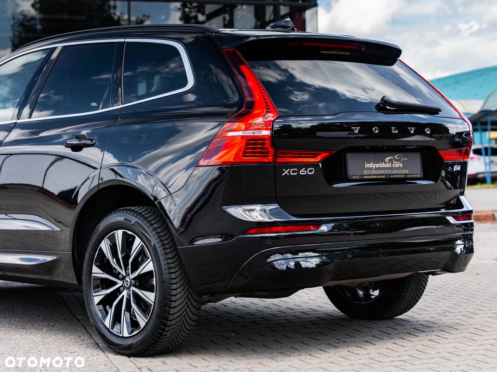 Volvo XC 60 B4 D Core - 12