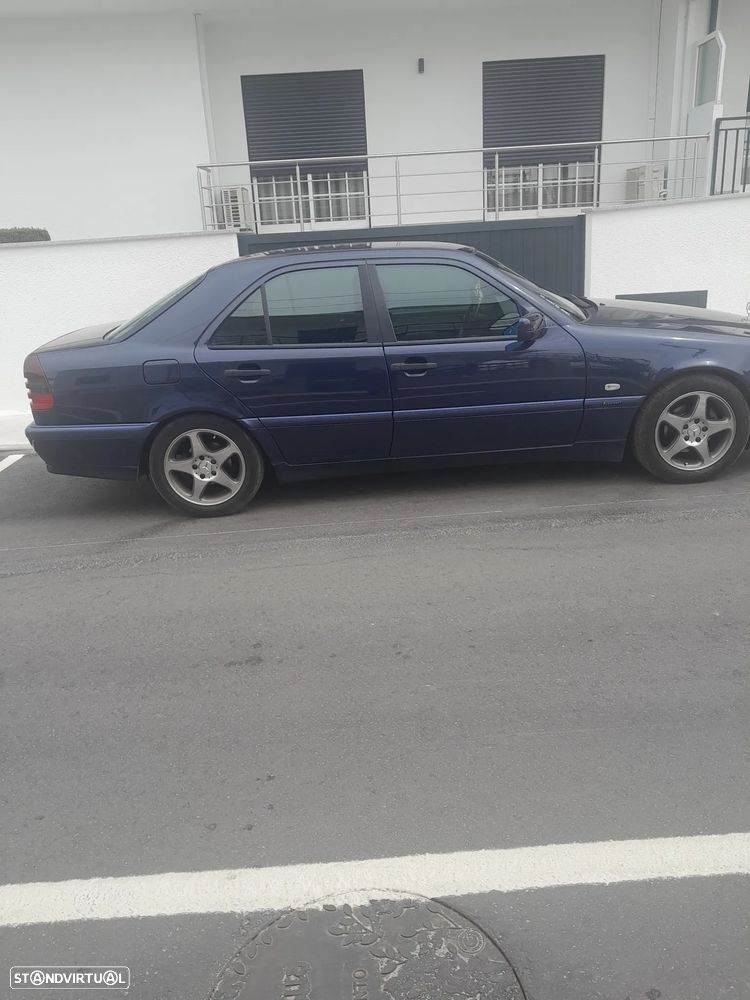 Mercedes-Benz C 220 - 2