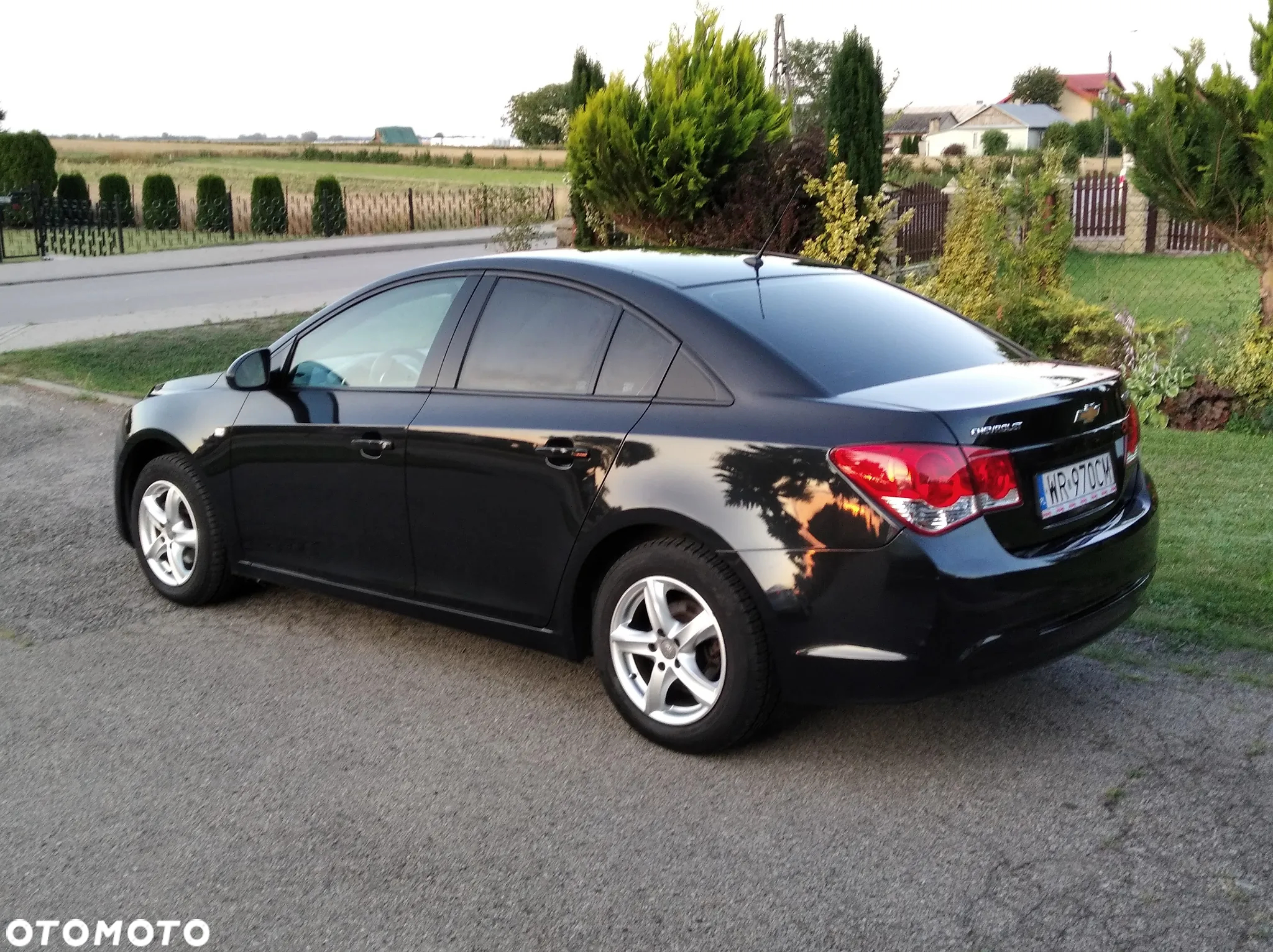 Chevrolet Cruze 1.6 LS+ - 30