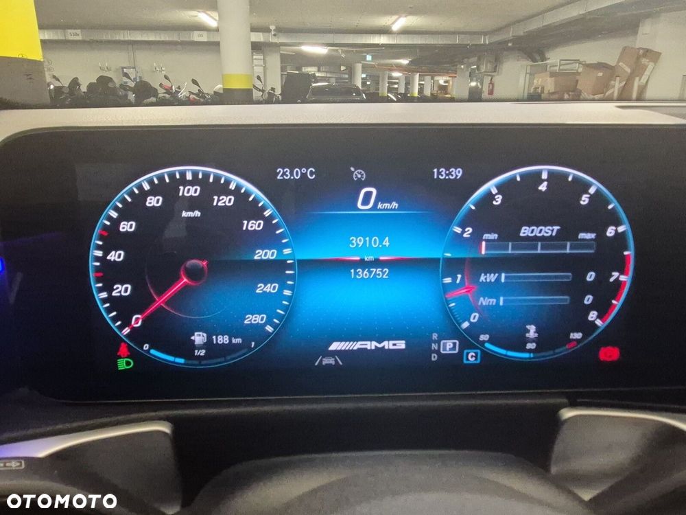 Mercedes-Benz GLB AMG 35 mHEV 4-Matic 8G-DCT - 15