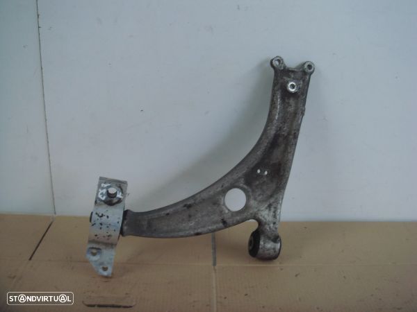 Braço Suspenção Fr Esq Volkswagen Passat (3C2) - 1