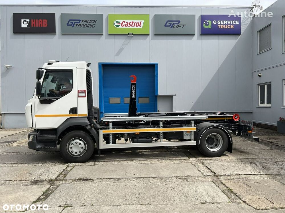 Renault D16, hakowiec Janco/GP Lift - 2