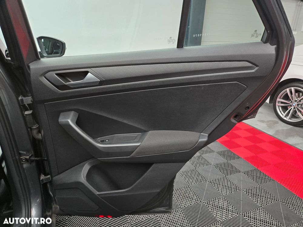 Volkswagen T-Roc 2.0 TSI 4Motion DSG Sport - 26