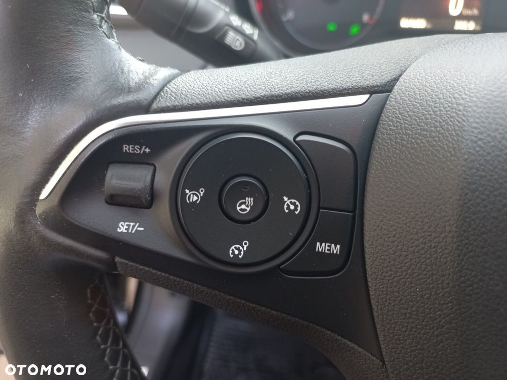 Opel Grandland X - 18