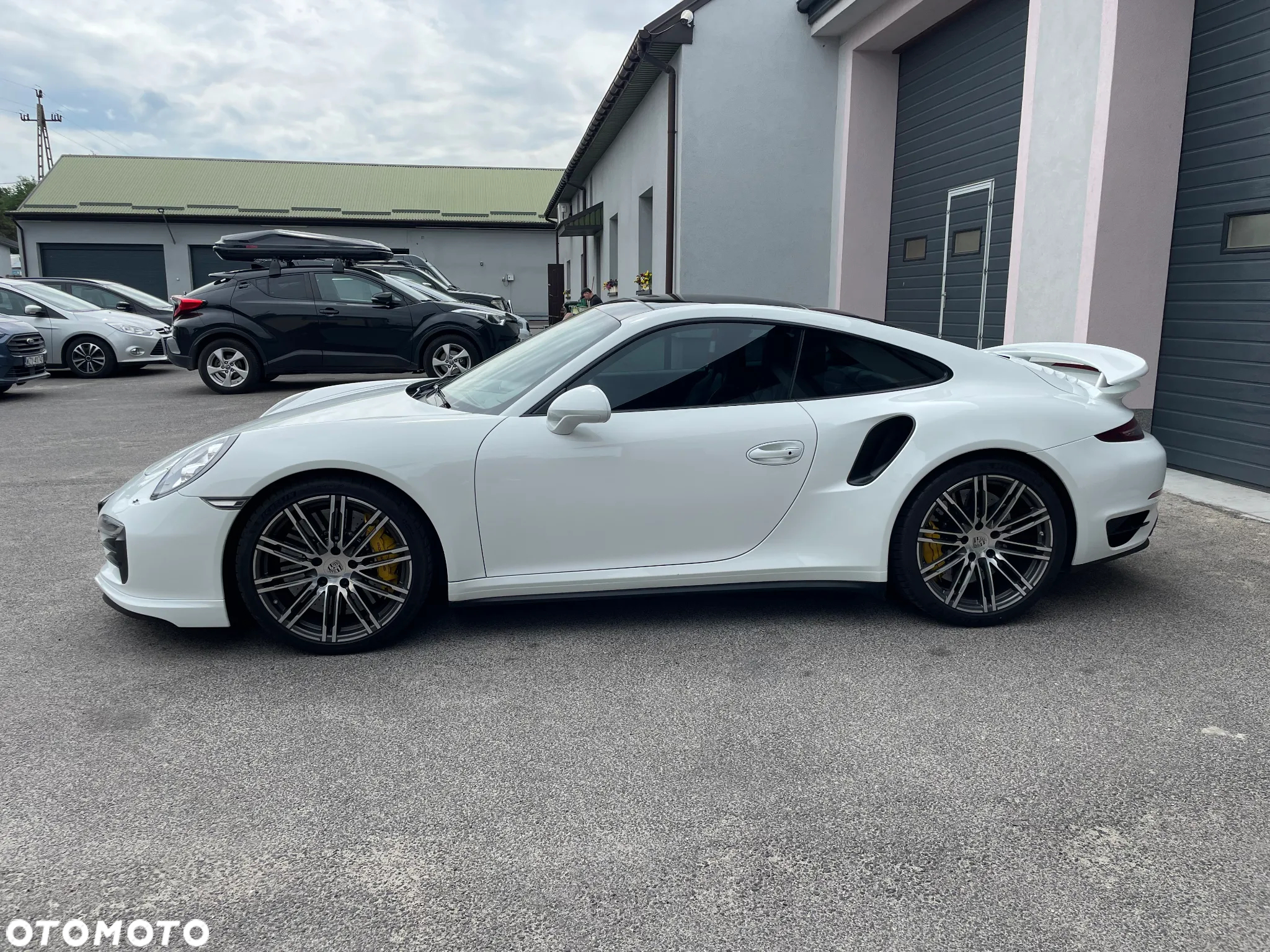 Porsche 911 Turbo S - 6