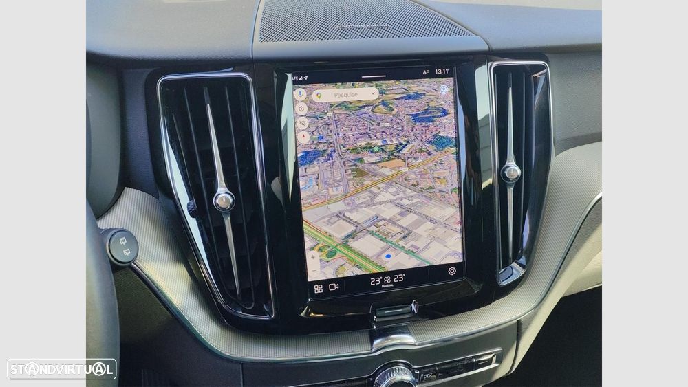 Volvo XC 60 2.0 T6 PHEV Plus Bright AWD - 15