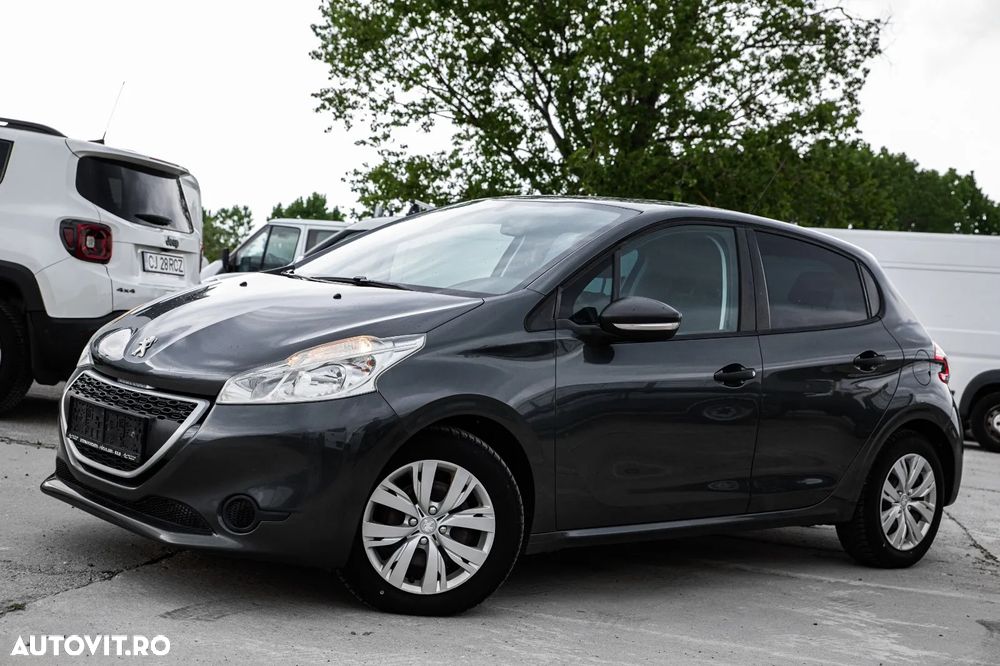 Peugeot 208 1.0 L PureTech Active - 3