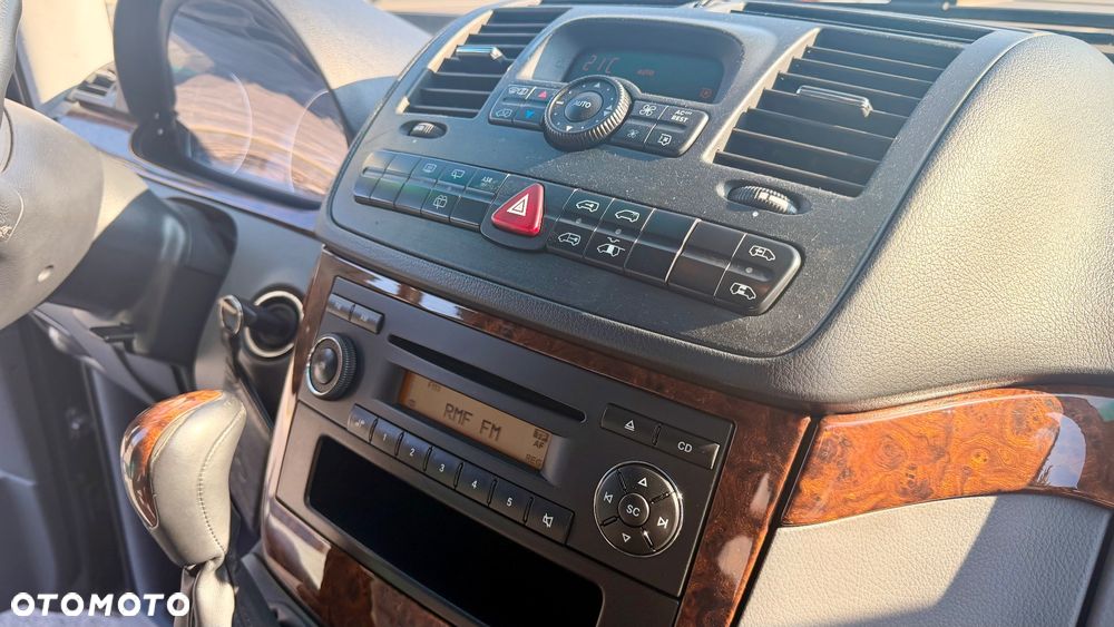 Mercedes-Benz Viano 3.0 CDI kompakt Automatik Ambiente Edition DPF - 18