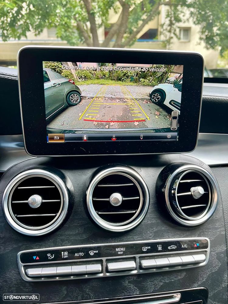 Mercedes-Benz GLC 350 e 4Matic 7G-TRONIC AMG Line - 27