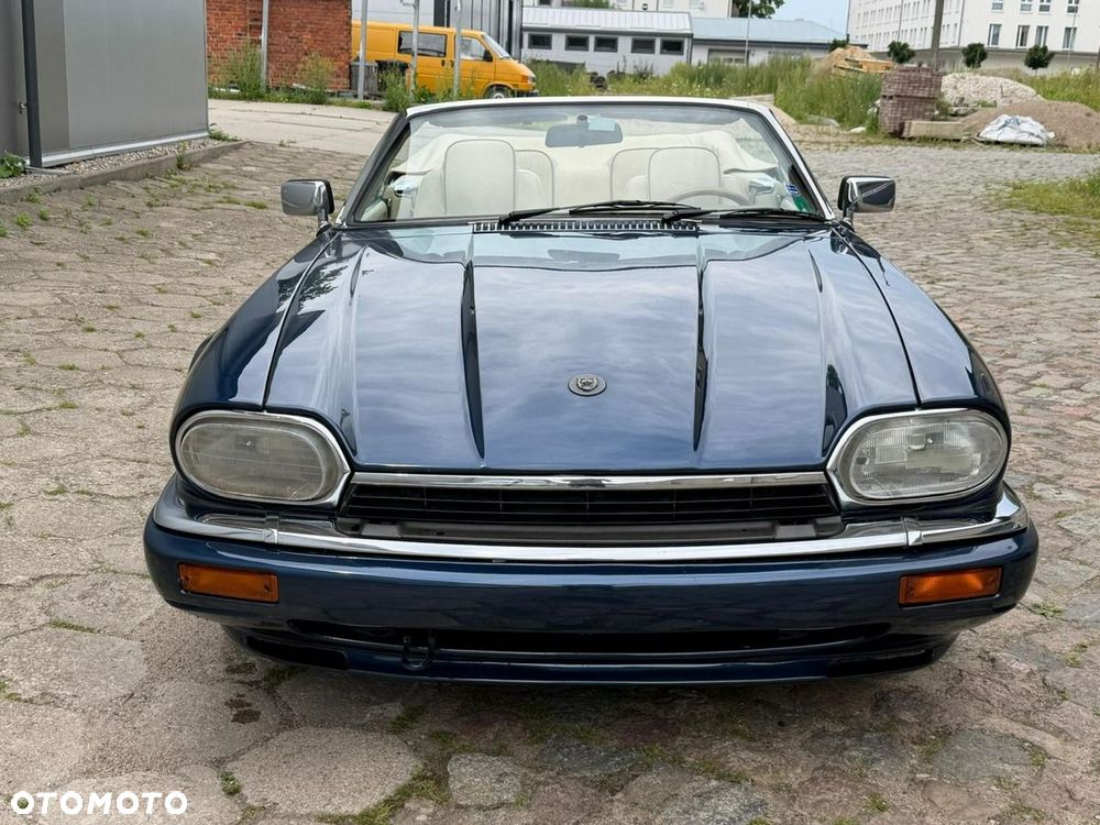 Jaguar XJS - 11