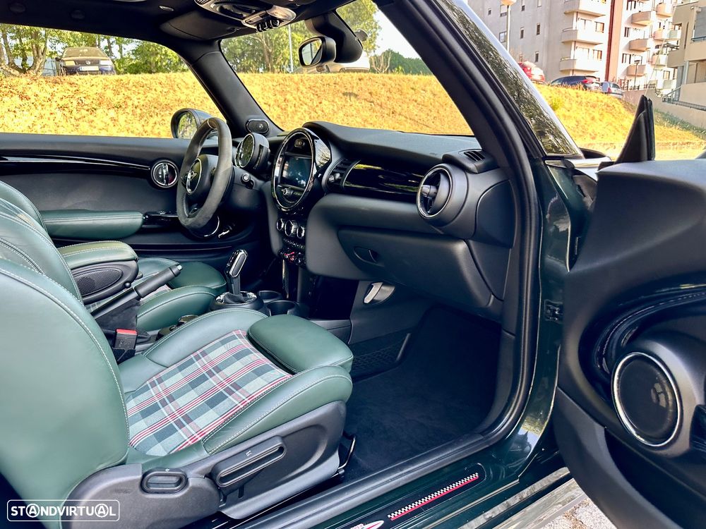 MINI 3 Portas John Cooper Works Sport Aut. - 35
