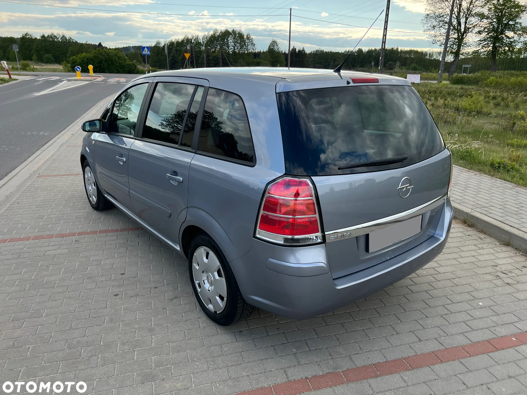 Opel Zafira 1.8 Elegance - 25