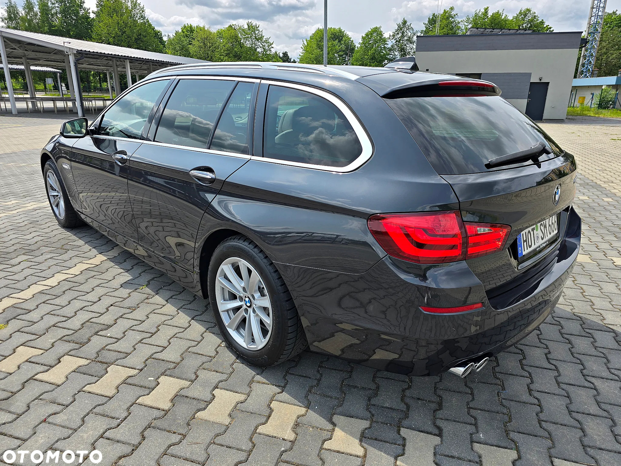 BMW Seria 5 520d Touring Luxury Line - 33