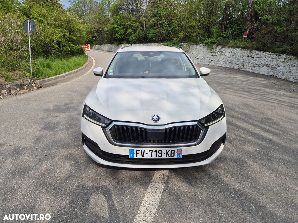 Skoda Octavia 2.0 TDI DSG Exclusive Plus - 31