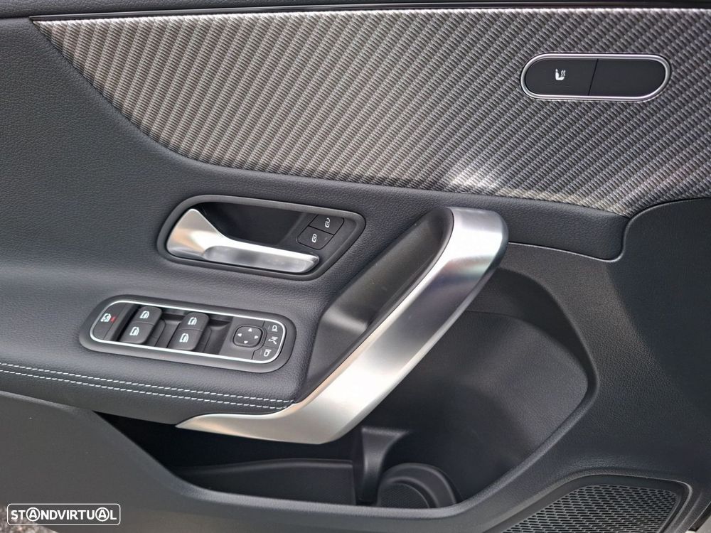 Mercedes-Benz a-180 d - 18