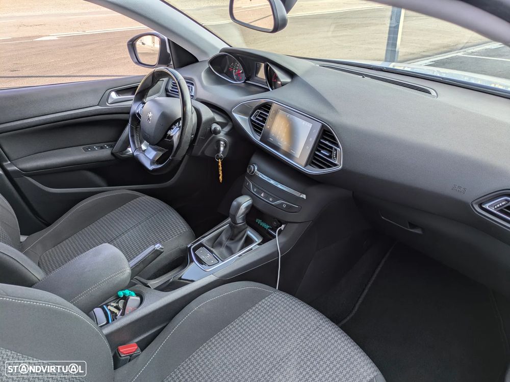 Peugeot 308 SW BlueHDi 120 EAT6 Stop & Start Allure - 6