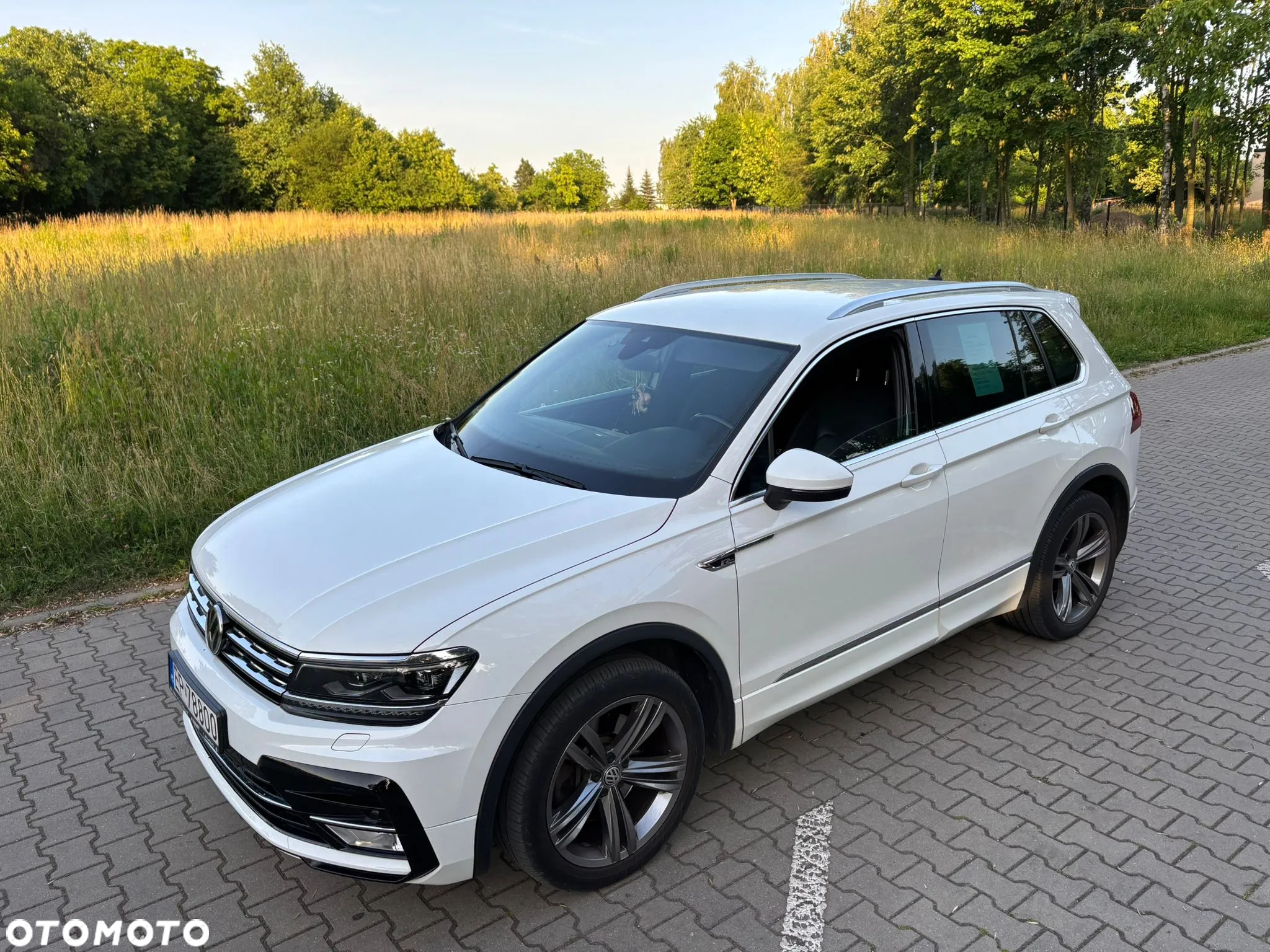 Volkswagen Tiguan - 9