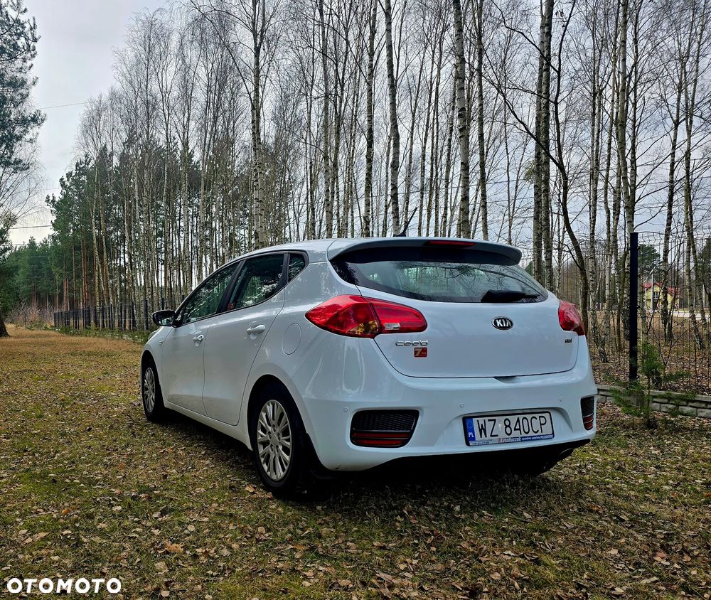Kia Ceed 1.4 CRDi M - 5