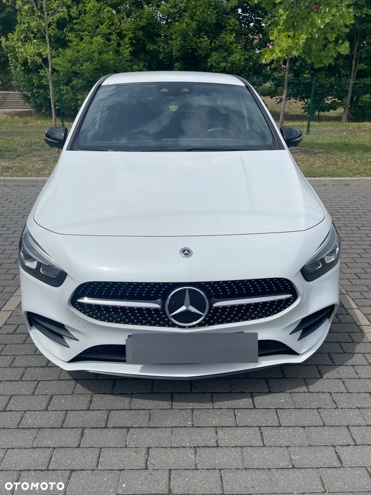 Mercedes-Benz Klasa B 250 e AMG Line 8G-DCT - 2
