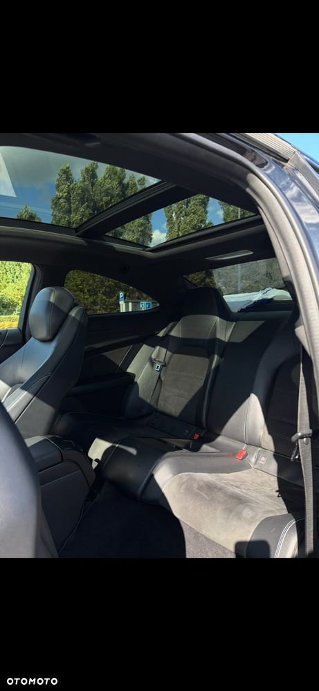 Mercedes-Benz Klasa C 250 CGI BlueEff Sport - 9