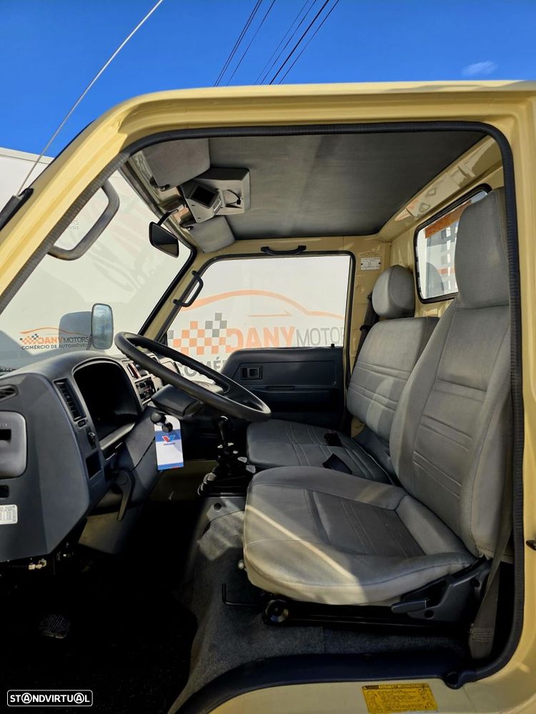 Toyota Dyna 4.1 D 280 BU142L - 9