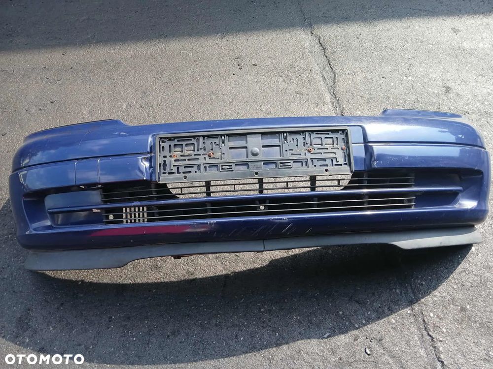 Opel Astra II G Zderzak przedni - 1