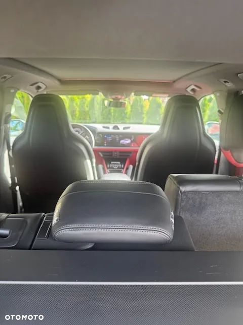 Porsche Cayenne - 20