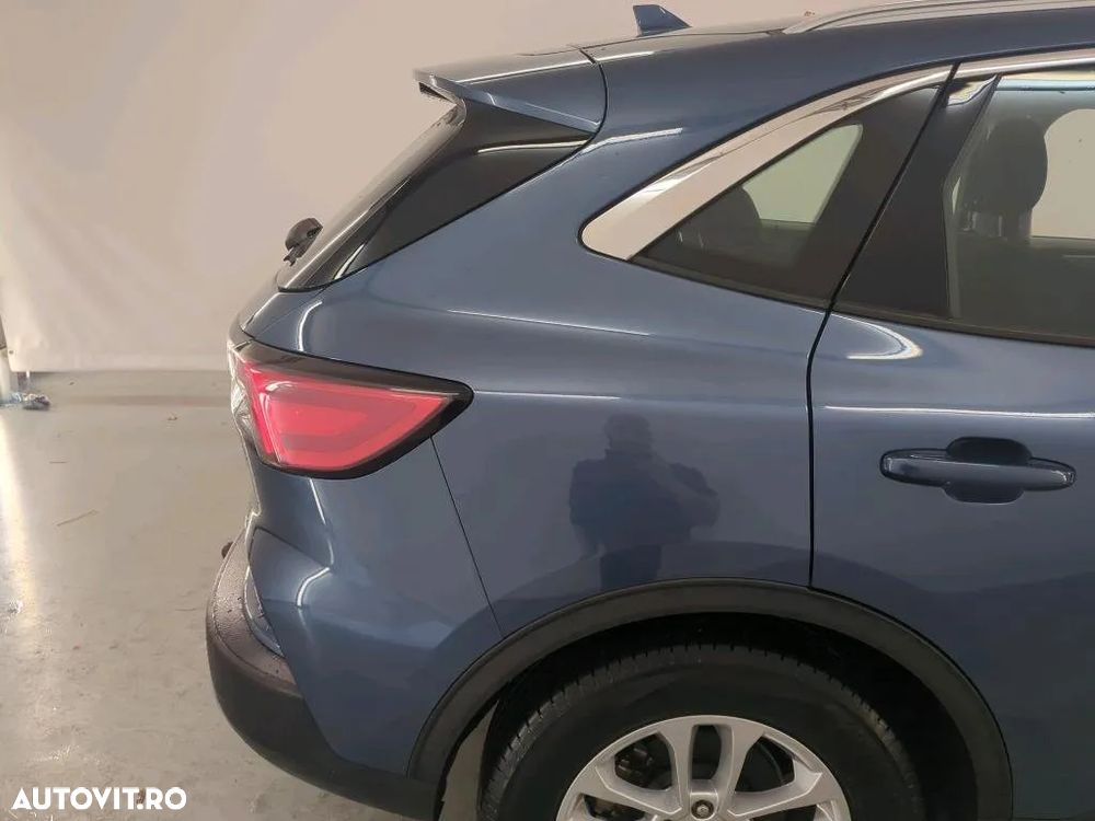 Ford Kuga ver-2-5-duratec-fwd-fhev-titanium - 6