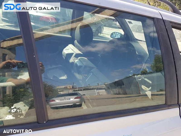 Geam Sticla Culisant Usa Usi Portiera Portiere Dreapta Fata Peugeot 406 1995 - 2004