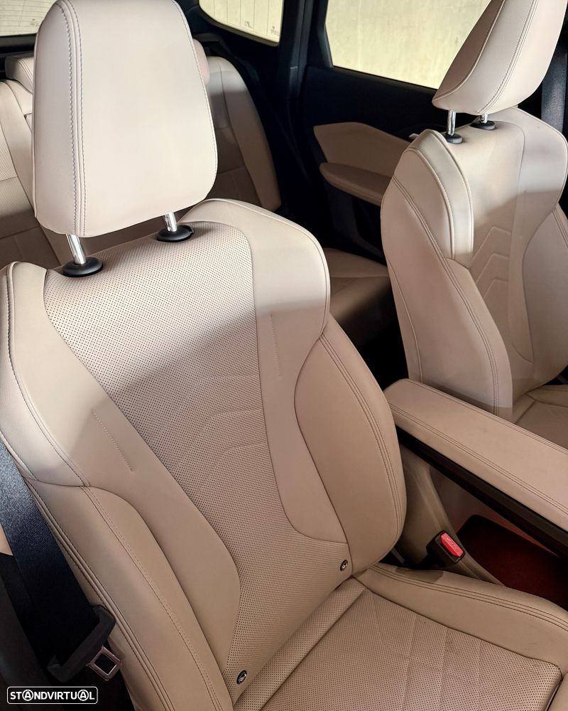 BMW X1 xDrive30e Pack Desportivo M - 14
