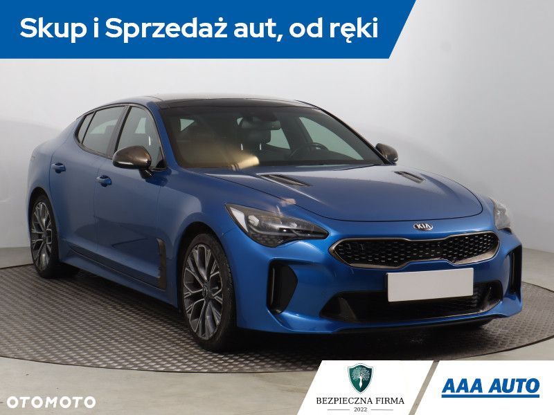 Kia Stinger - 3