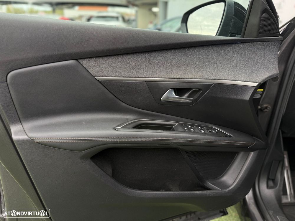 Peugeot 3008 1.5 BlueHDi GT Line - 16