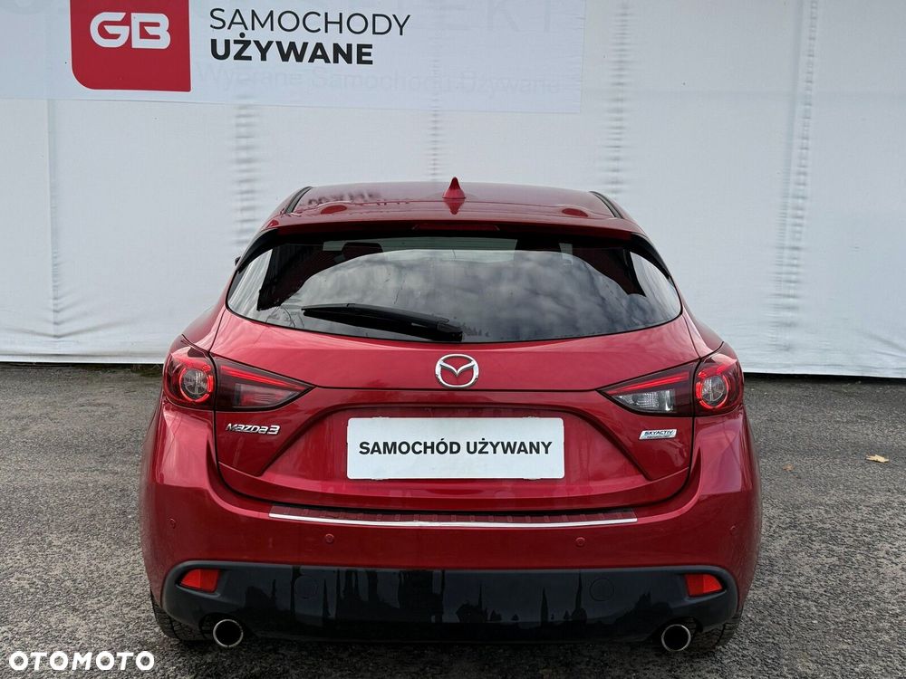 Mazda 3 - 8