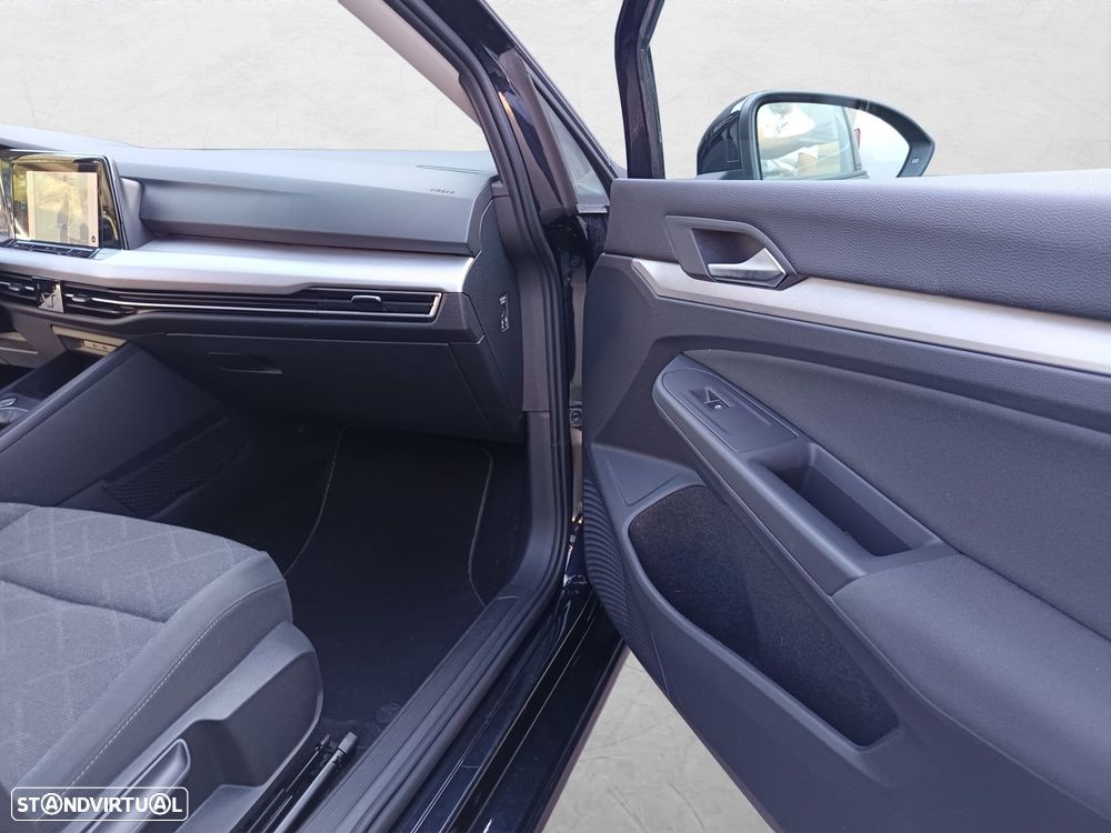 VW Golf 2.0 TDI Life - 29