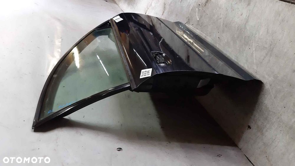 ! DRZWI PRZÓD PRZEDNIE PRAWE AUDI A3 8P LZ7L 5D 5  DRZWI - 4