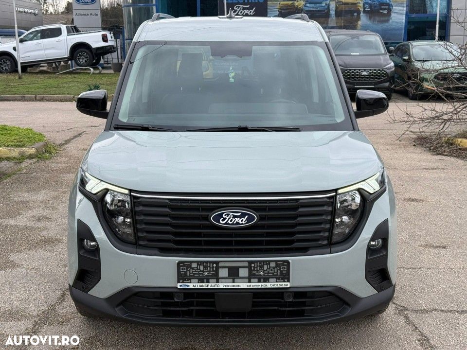 Ford Tourneo Courier 1.0 EcoBoost Titanium - 3