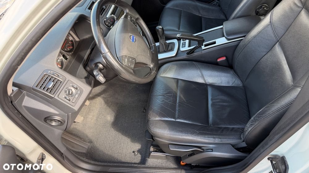 Volvo S40 DPF D2 Summum - 13