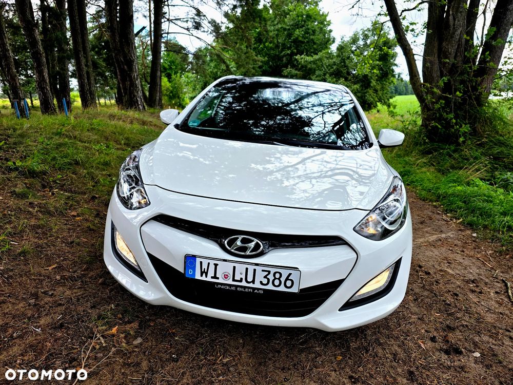 Hyundai i30 1.4 Comfort - 11